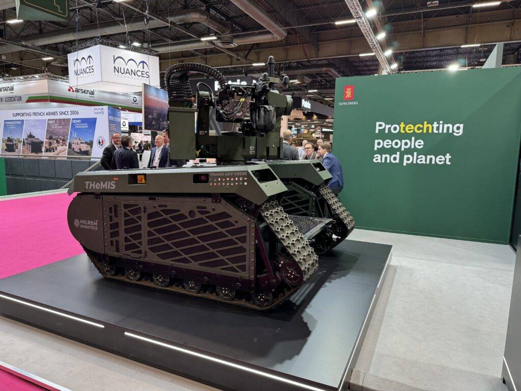 KONGSBERG showcased a THeMIS Combat unit with their PROTECTOR RS6, the world’s most fielded Remote Weapon System. It featured the powerful M230 LF 30mm cannon. (Image: NDR)