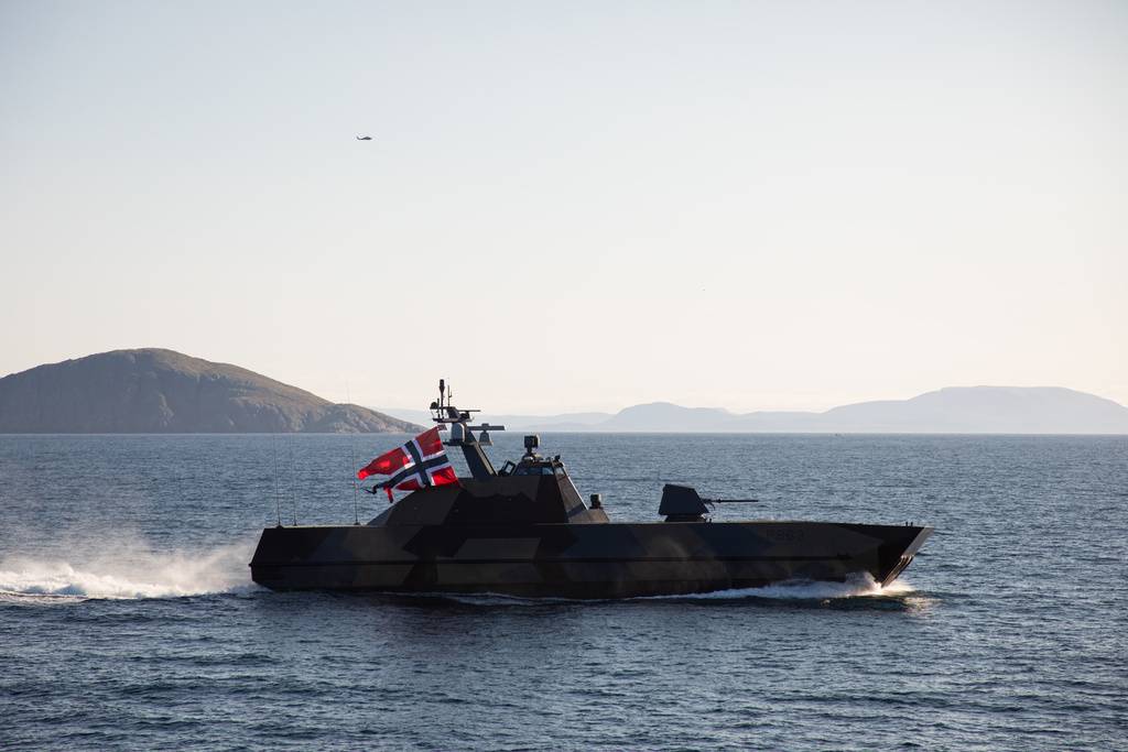 Norwegian vessel carrying out patrols and training in the north ahead of USS Gerald R. Ford’s visit to Oslo. (Image: Forsvaret.no)

