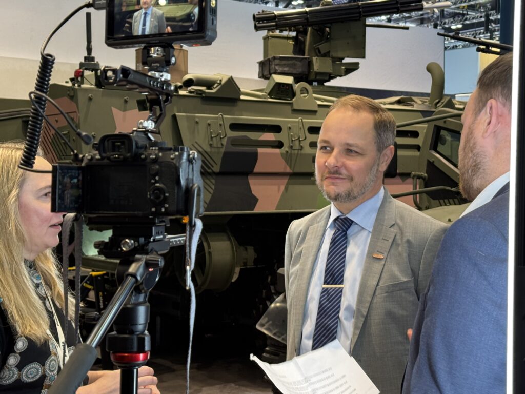 DUBAI TV interviewing Patria's Jussi Järvinen at DSEI2025, London. (Image: NDR)